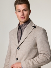 Bild von Wollmantel mit Blende