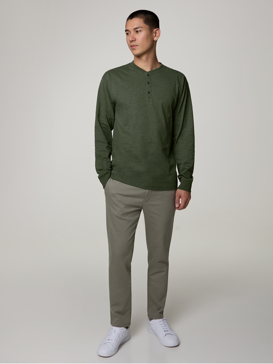 Image sur Chino im Slim Fit