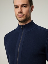 Bild von Strickjacke im Custom Fit
