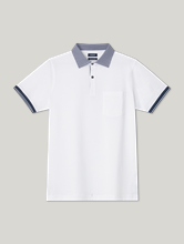 Bild von Polo-Shirt