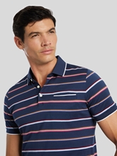 Bild von Poloshirt im Custom Fit