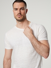 Bild von T-Shirt mit Leinen im Custom Fit