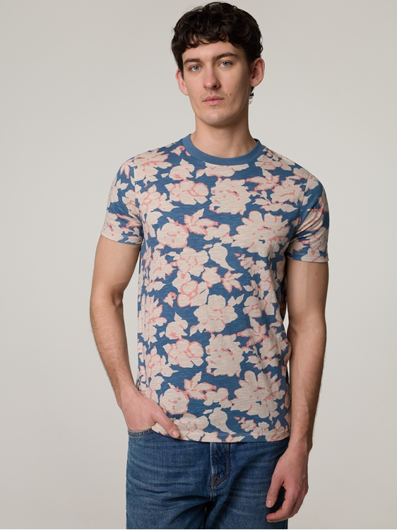 Image sur T-shirt à la coupe slim