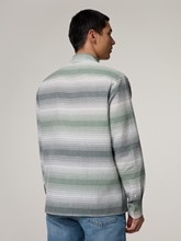 Image sur Survêtement à la coupe régulière