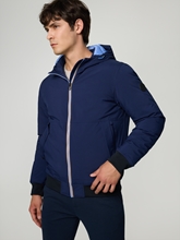 Bild von Bomberjacke mit Kapuze