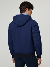 Bild von Bomberjacke mit Kapuze