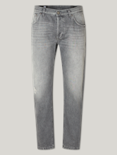 Image sur Jeans coupe carotte