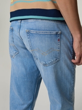 Image sur Jeans à la coupe régulière GROVER