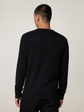 Bild von Pullover mit Wolle