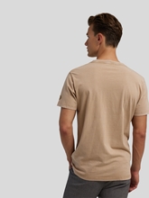 Bild von T-Shirt mit Logo Stickerei