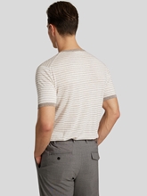 Bild von T-Shirt aus Strick