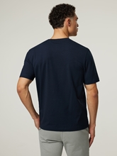 Image sur T-shirt avec logo CHUP