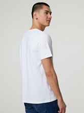 Bild von T-Shirt mit Logo