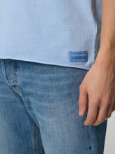 Image sur T-shirt à coupe régulière