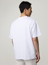 Image sur T-shirt à coupe régulière