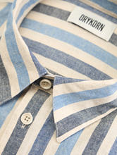 Image sur Chemise en lin de coupe régulière