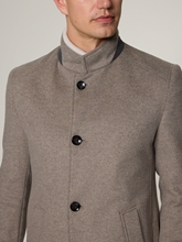 Bild von Mantel mit Stehkragen