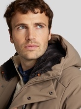 Image sur Veste avec fausse fourrure