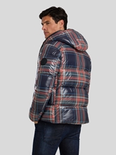 Bild von Steppjacke mit Karo-Muster