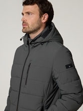 Bild von Steppjacke mit Blende