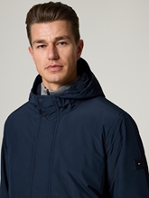 Bild von Übergangsjacke mit Kapuze