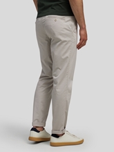 Bild von Chino im Regular Fit EVEREST ULTRALIGHT
