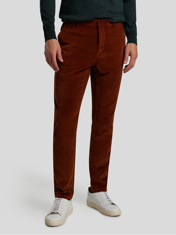 Bild von Chino im Cropped-Fit OSAKA