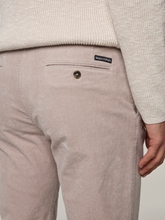 Bild von Cordhose  im Tapered Fit