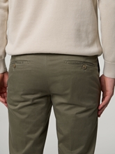 Image sur Chino à la coupe slim TILO