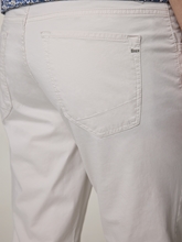 Bild von Chinohose im Modern Fit