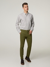 Bild von Chino im Tapered Fit OSAKA