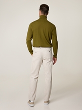 Image sur Pantalon en velours côtelé à coupe effilée