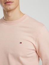 Bild von Pullover mit Logo