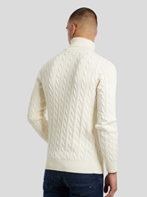Image sur Pullover à col roulé et motif tressé