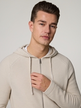 Bild von Strickjacke mit Kapuze
