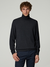 Image sur Pull à col roulé