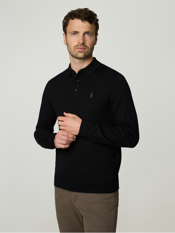 Image sur Polo en laine tricotée