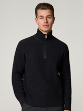 Bild von Troyer mit Wolle