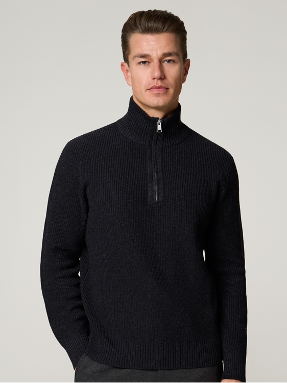 Bild von Troyer mit Wolle