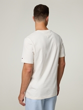 Image sur T-shirt à coupe régulière