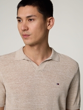 Bild von Strickpolo mit Leinen