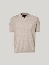 Bild von Strickpolo mit Leinen