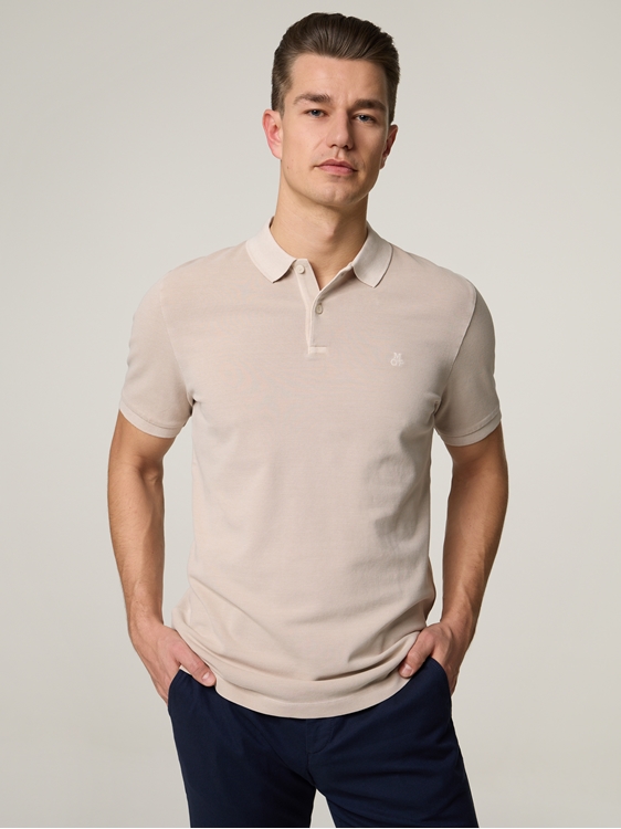 Bild von Poloshirt im Shaped Fit