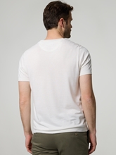 Image sur T-shirt en maille fine