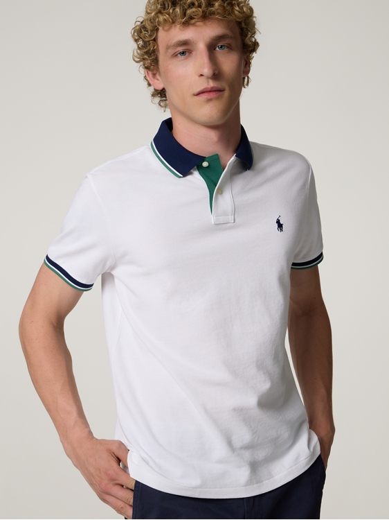 Bild von Poloshirt im Custom Fit