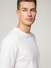 Image sur T-shirt à la coupe décontractée