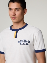 Bild von T-Shirt mit Applikation