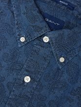 Bild von Hemd mit Paisley-Muster