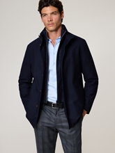 Bild von Mantel mit Wolle