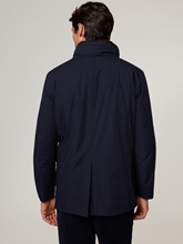 Bild von Mantel mit Kapuze